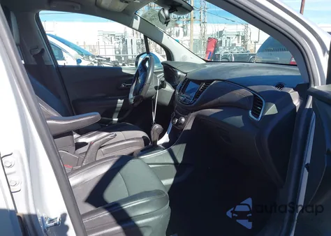 2021 Chevrolet Trax Fwd Lt z USA, uszkodzony, nr VIN KL7CJLSM7MB377282